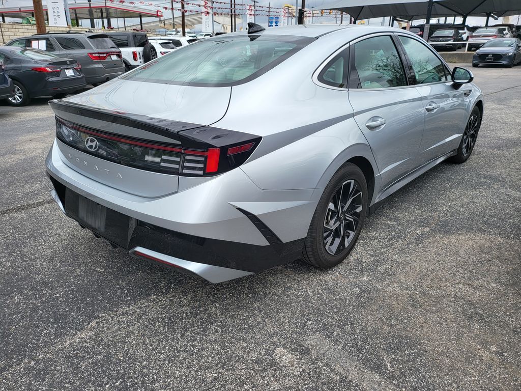 Thumbnail: 2025 Hyundai Sonata - 14