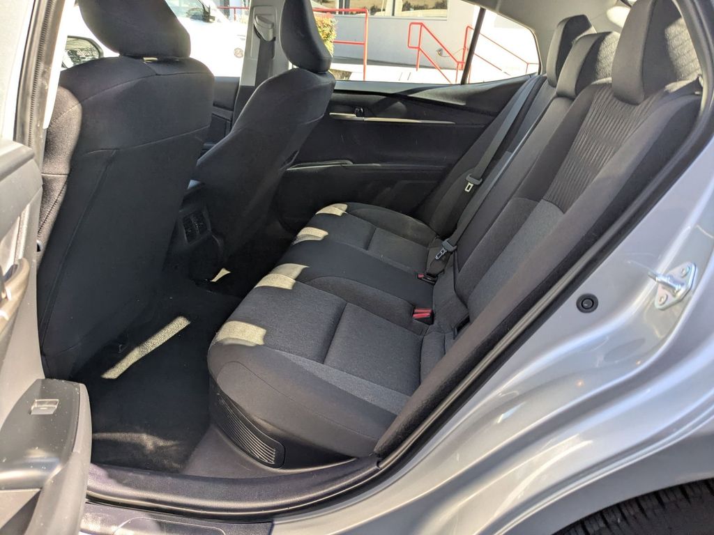 Thumbnail: 2025 Toyota Camry - 27