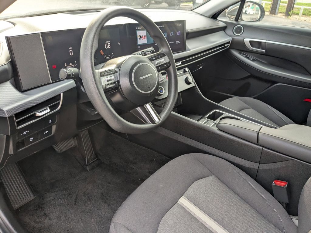 Thumbnail: 2025 Hyundai Sonata - 13