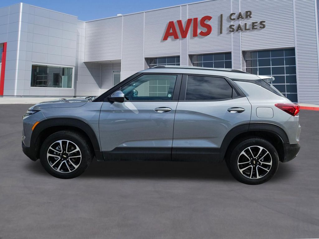 Thumbnail: 2025 Chevrolet TrailBlazer - 2
