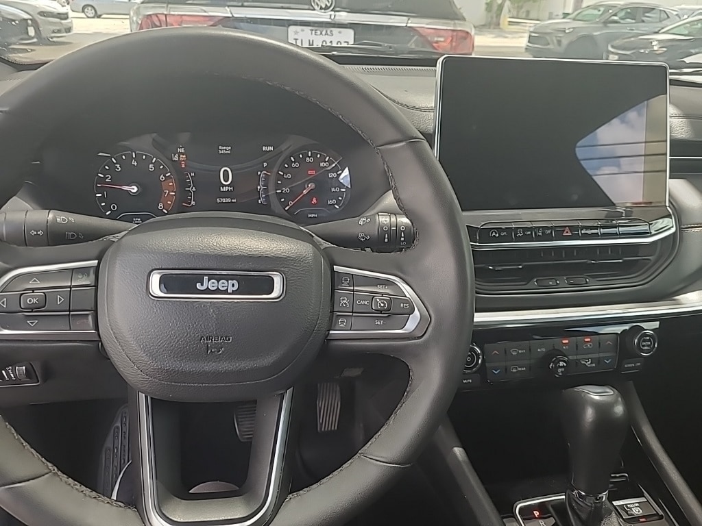 Thumbnail: 2023 Jeep Compass - 4