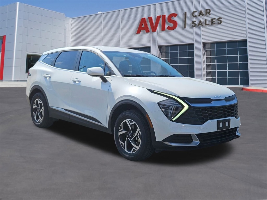 Thumbnail: 2024 Kia Sportage - 3