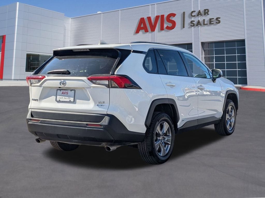 Thumbnail: 2025 Toyota RAV4 - 6