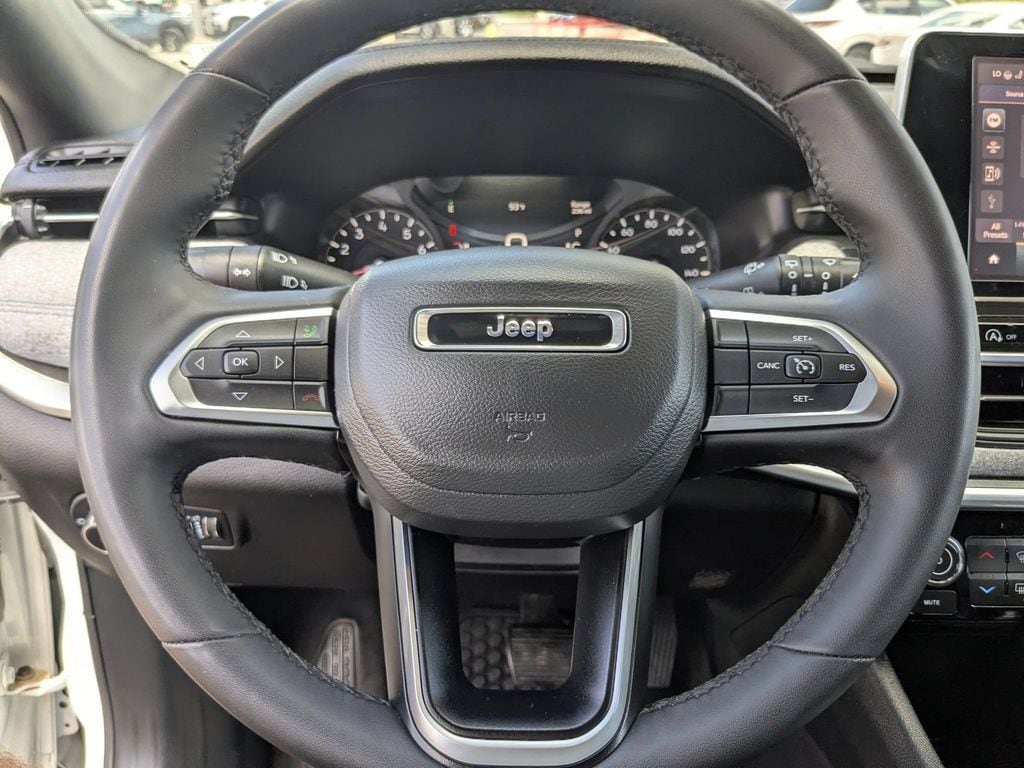 Thumbnail: 2025 Jeep Compass - 16
