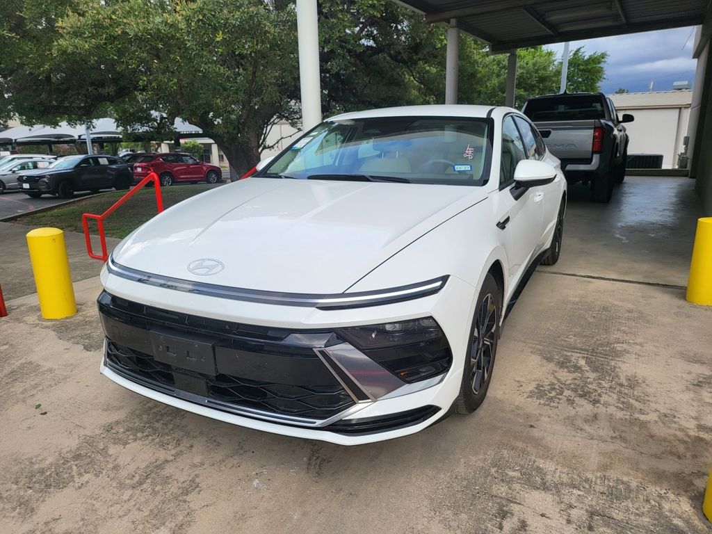 2025 Hyundai Sonata's photo