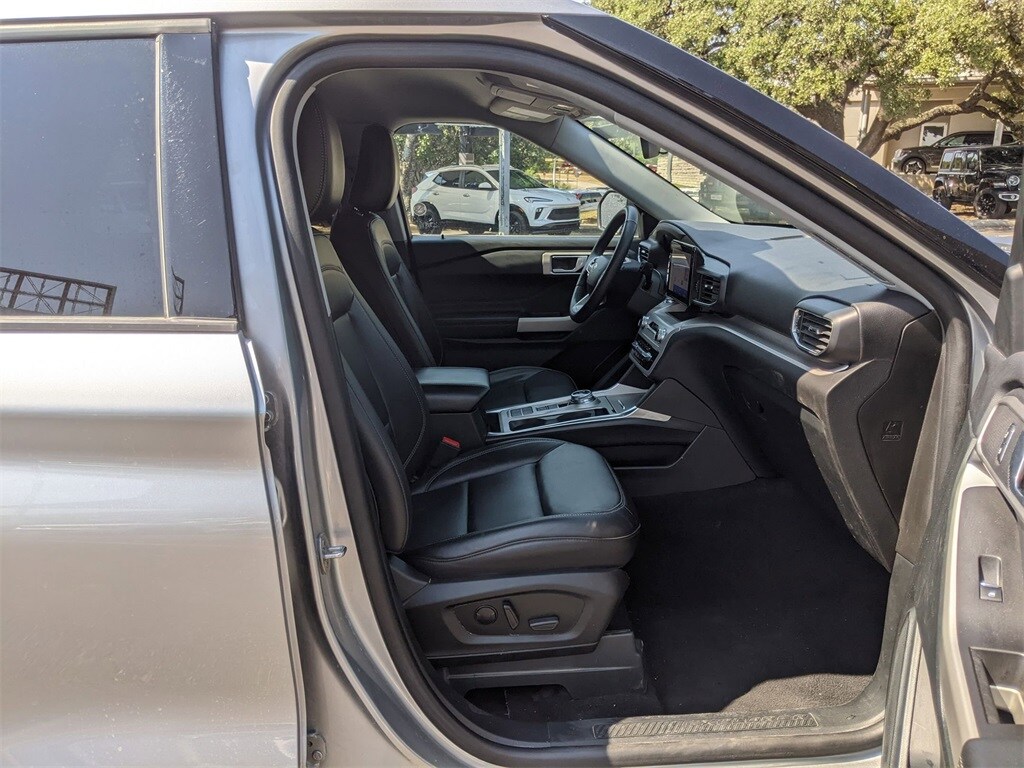 Thumbnail: 2024 Ford Explorer - 27