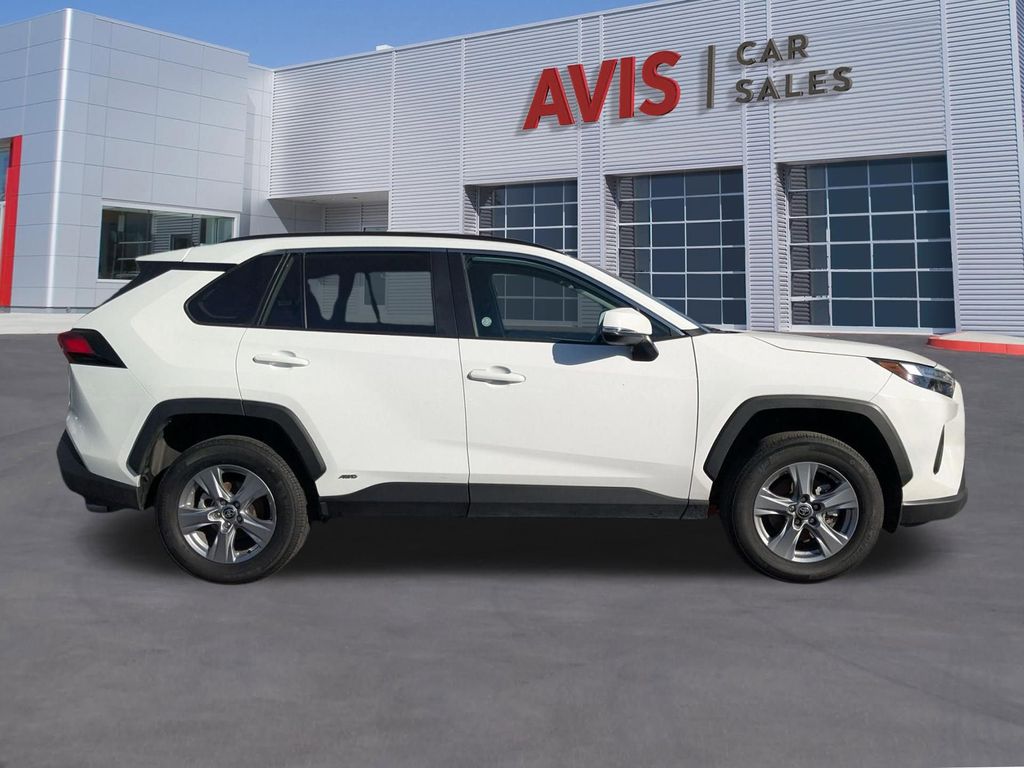 Thumbnail: 2025 Toyota RAV4 - 7