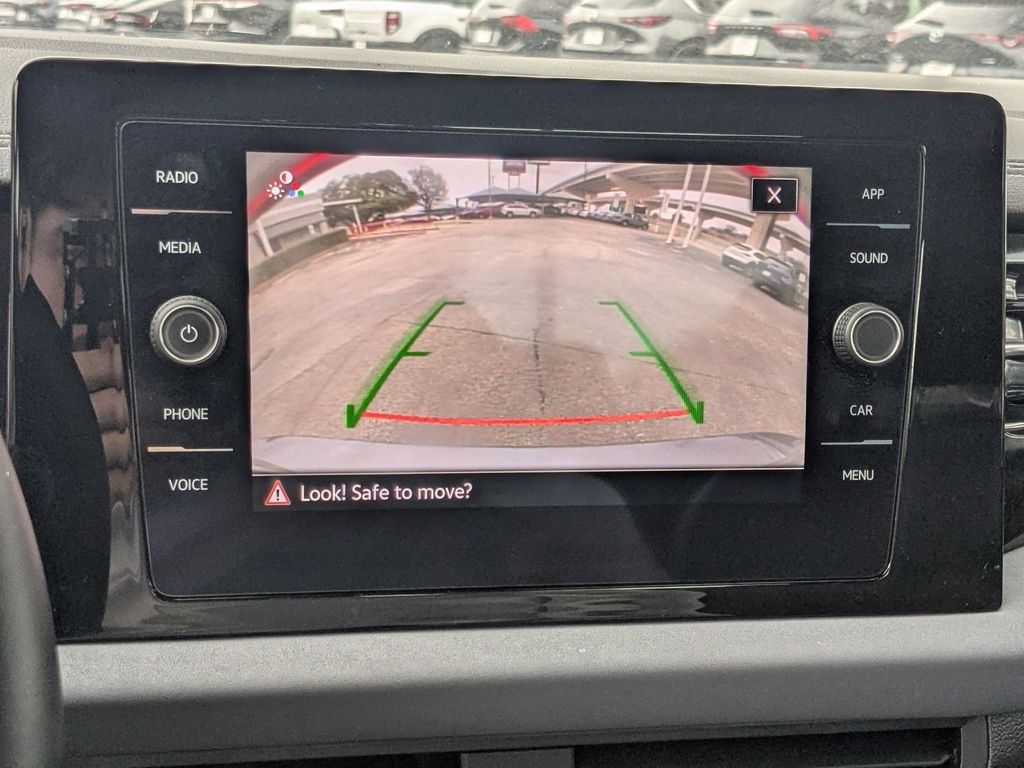 Thumbnail: 2025 Volkswagen Jetta - 21