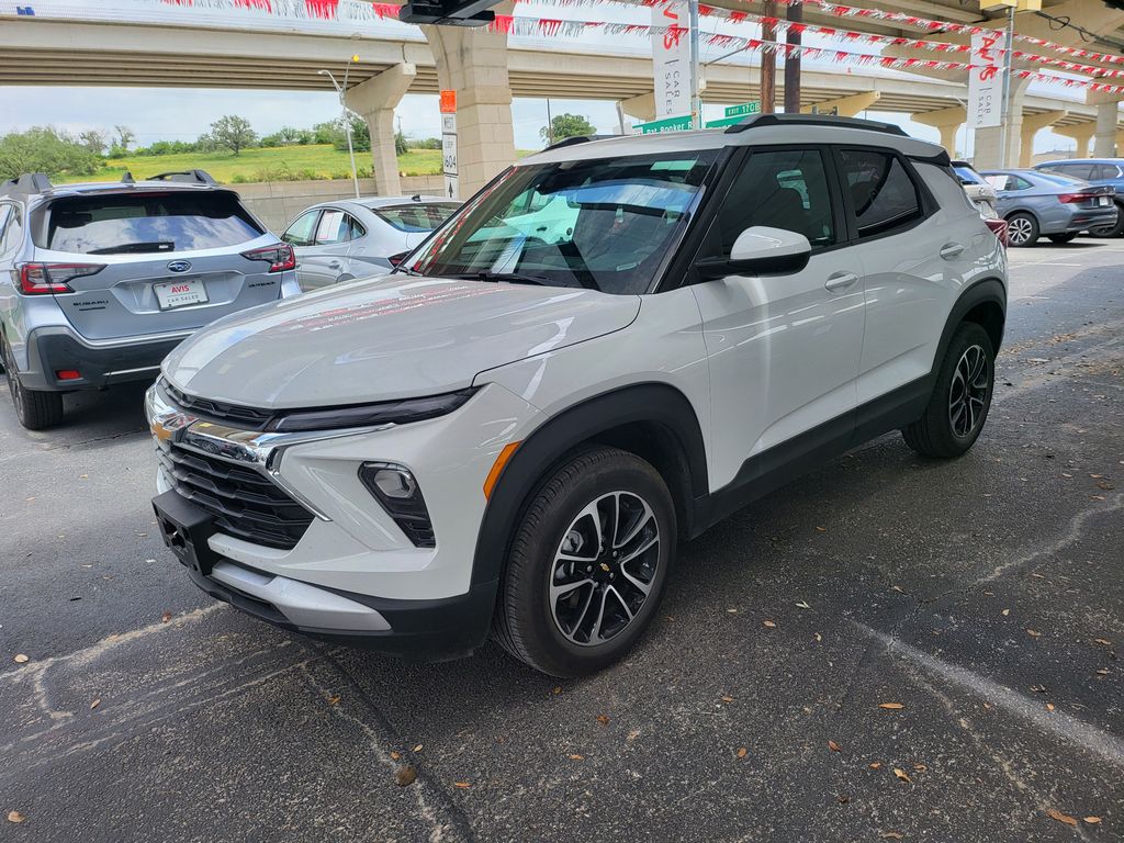 2025 Chevrolet Trailblazer LT AWD's photo