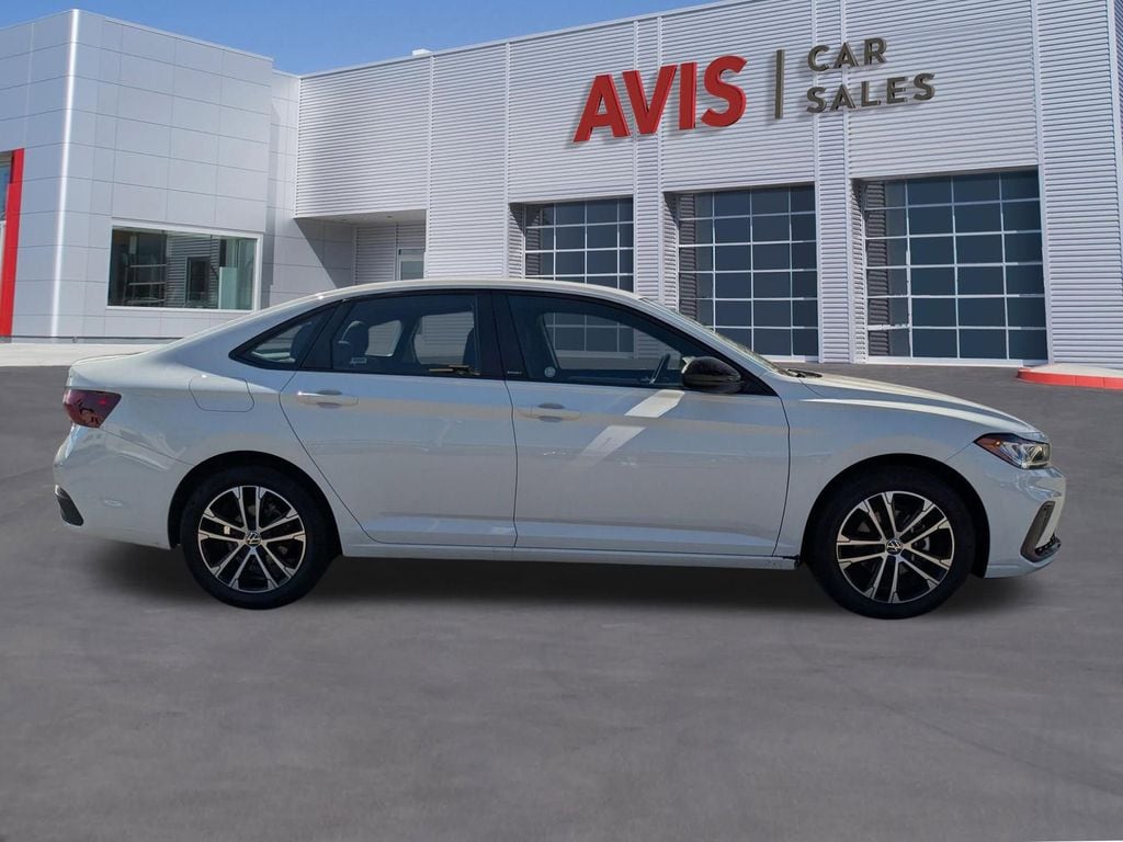 Thumbnail: 2025 Volkswagen Jetta - 7