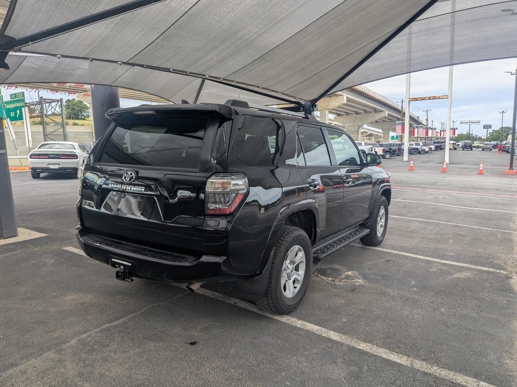Thumbnail: 2024 Toyota 4Runner - 8
