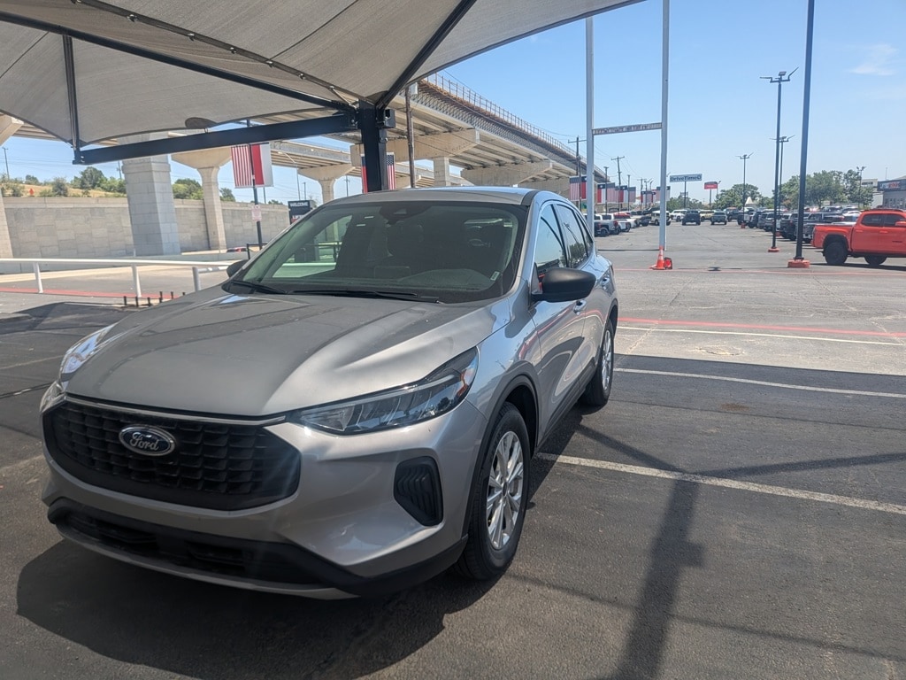 Thumbnail: 2024 Ford Escape - 1