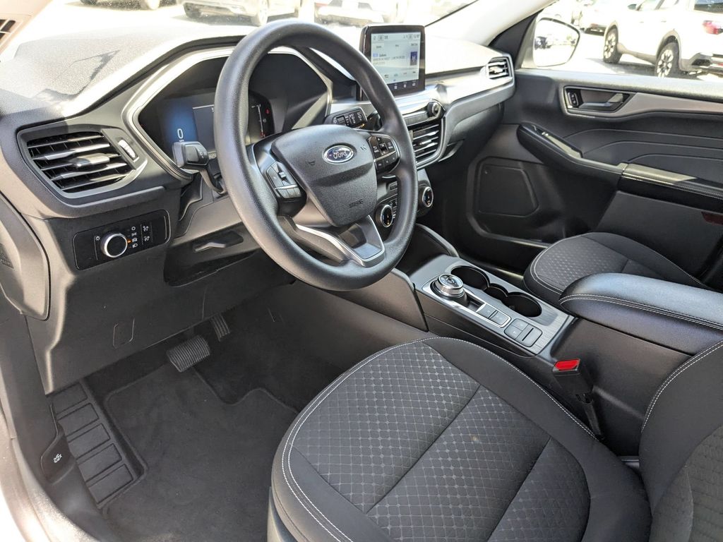 Thumbnail: 2025 Ford Escape - 13