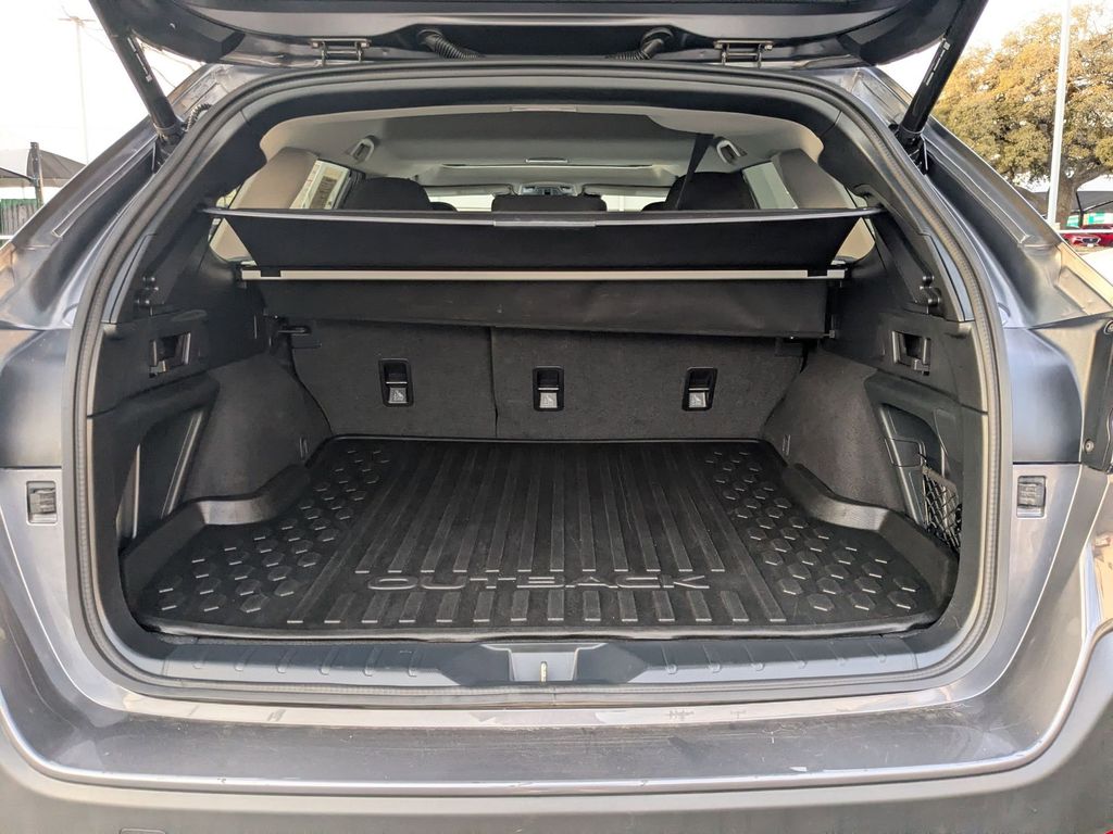 Thumbnail: 2025 Subaru Outback - 25