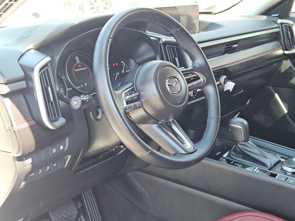 Thumbnail: 2025 Mazda CX-50 - 13