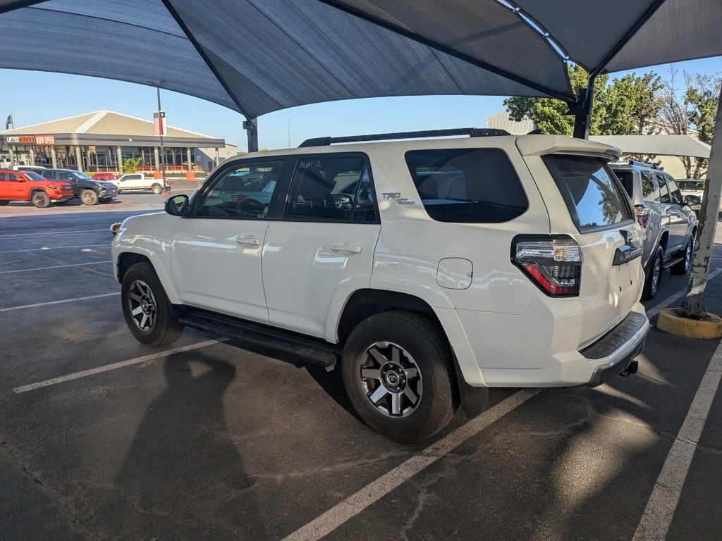 Thumbnail: 2024 Toyota 4Runner - 7