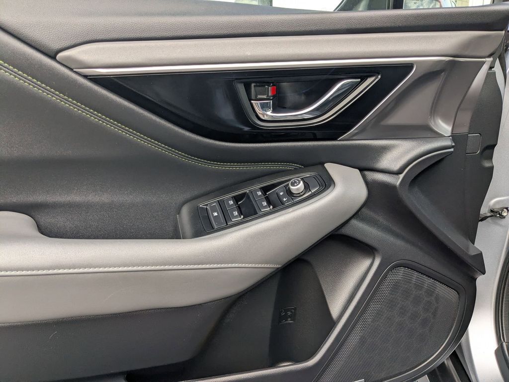 Thumbnail: 2025 Subaru Outback - 16