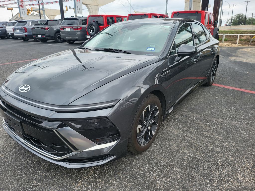 Thumbnail: 2025 Hyundai Sonata - 1