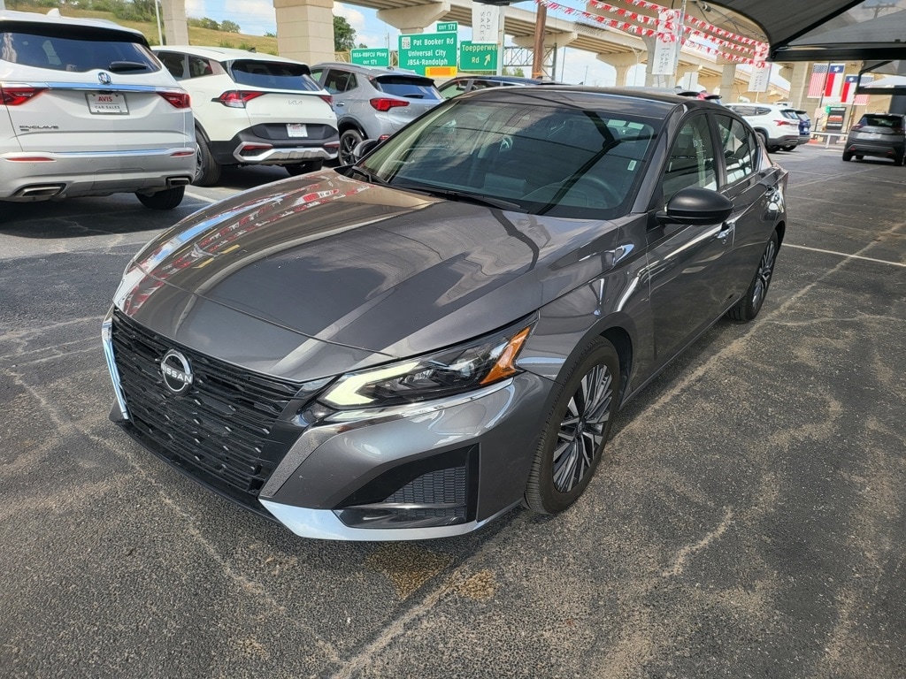 Thumbnail: 2024 Nissan Altima - 1
