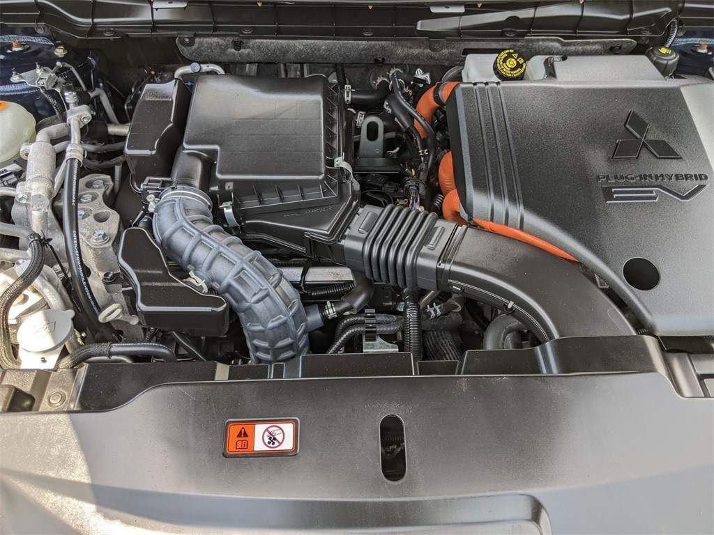 2023 Mitsubishi Outlander SEL 30