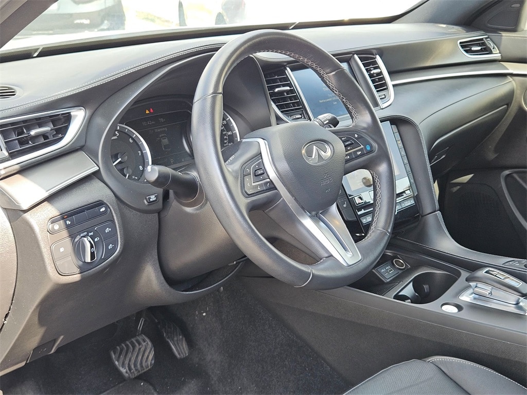 Thumbnail: 2024 INFINITI QX55 - 13