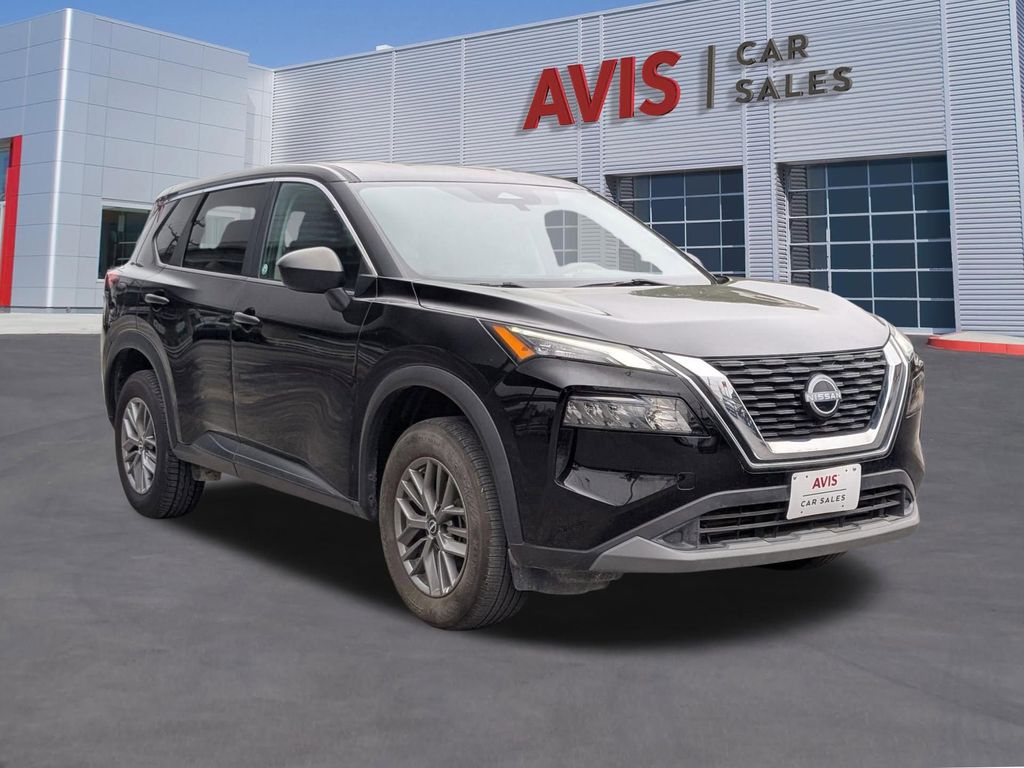 Thumbnail: 2023 Nissan Rogue - 9