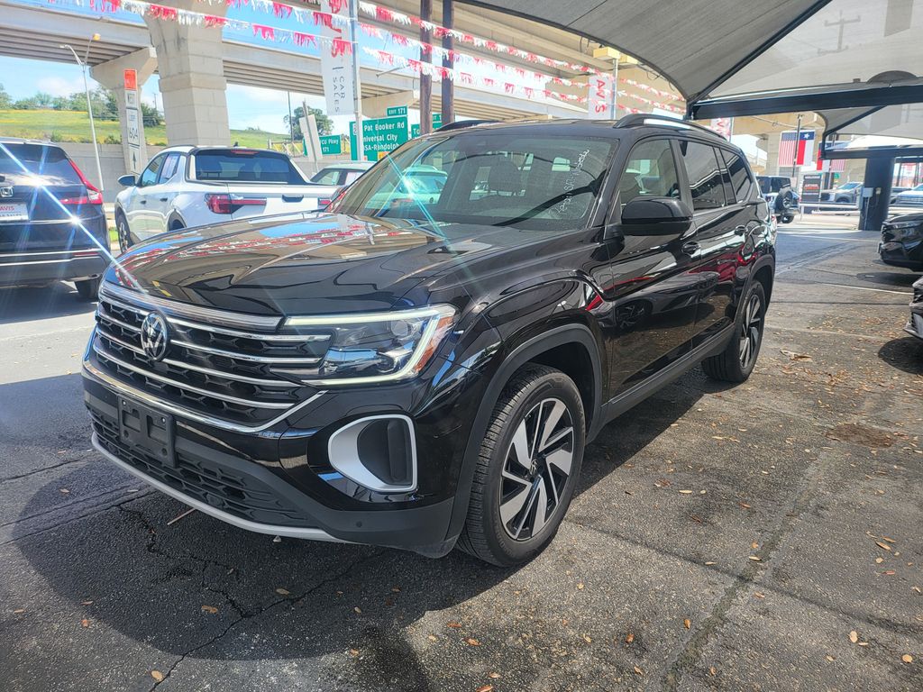 2025 Volkswagen Atlas's photo