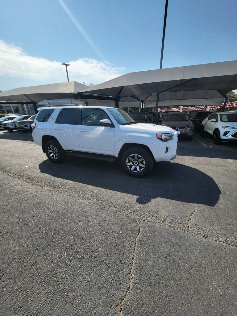 Thumbnail: 2024 Toyota 4Runner - 6