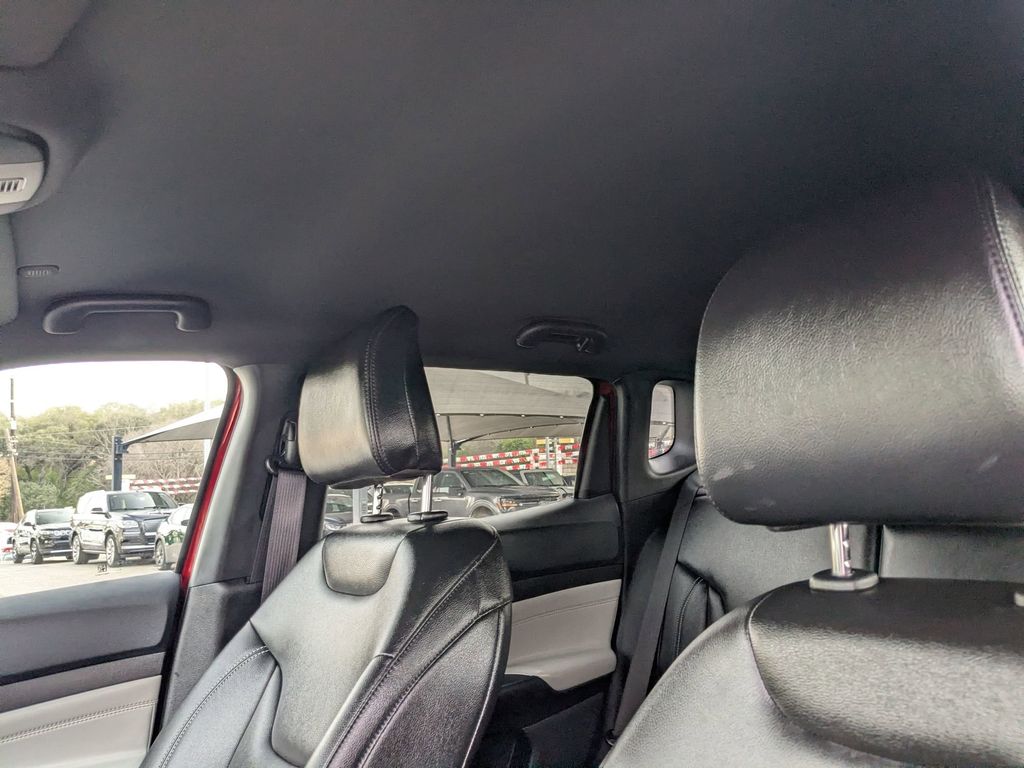 Thumbnail: 2025 Jeep Compass - 17