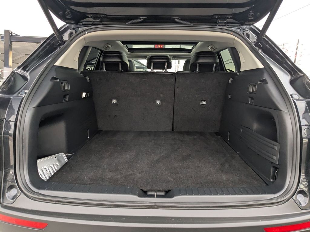 Thumbnail: 2025 Mazda CX-50 - 24