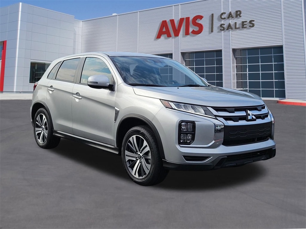Thumbnail: 2024 Mitsubishi Outlander Sport - 3