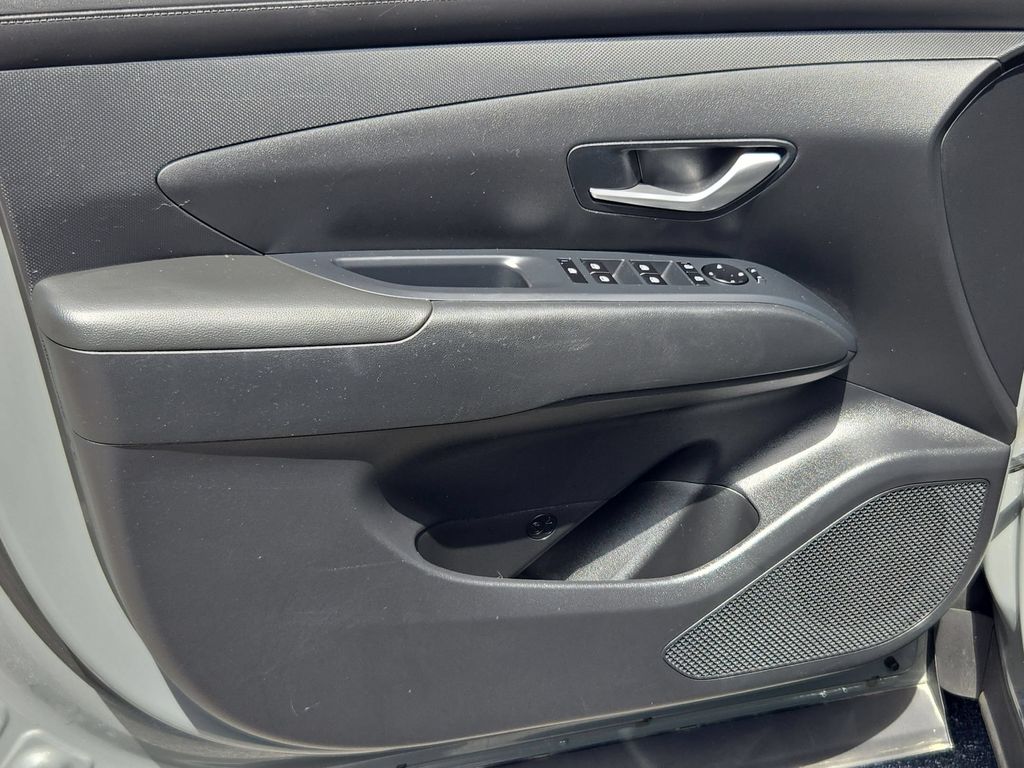 2025 Hyundai Santa Cruz SEL - Photo 14