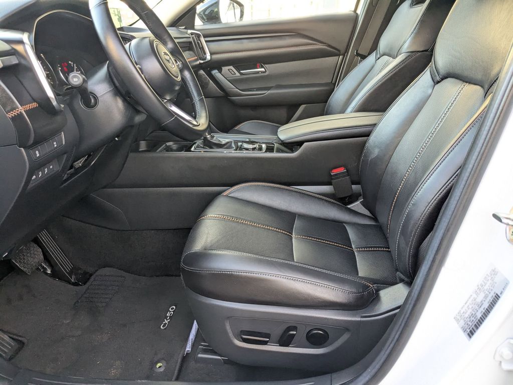 Thumbnail: 2025 Mazda CX-50 - 11