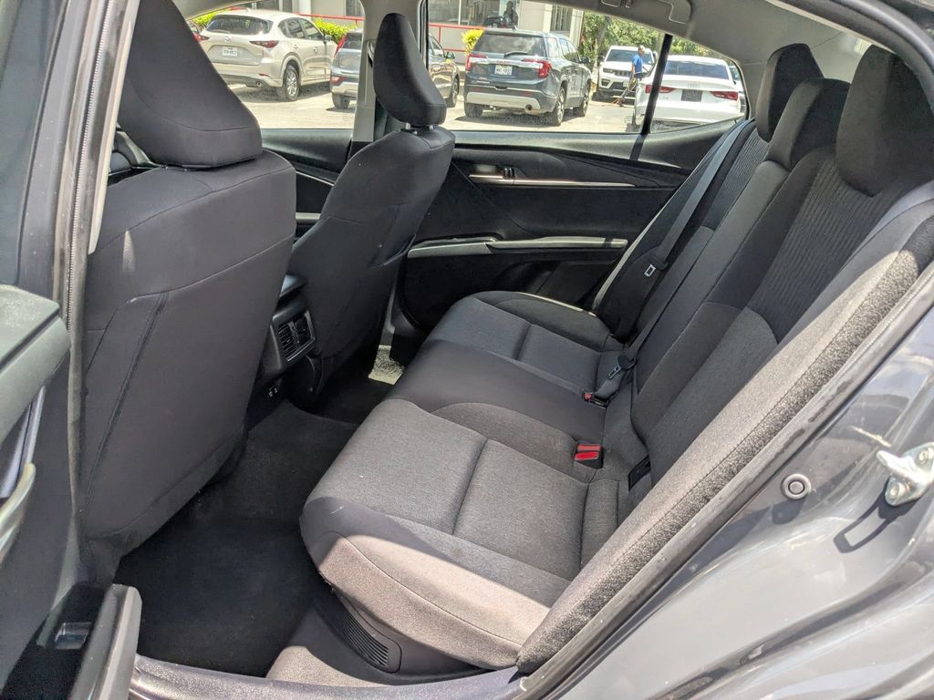 Thumbnail: 2025 Toyota Camry - 23