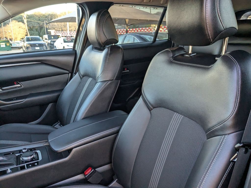 Thumbnail: 2025 Mazda CX-50 - 14