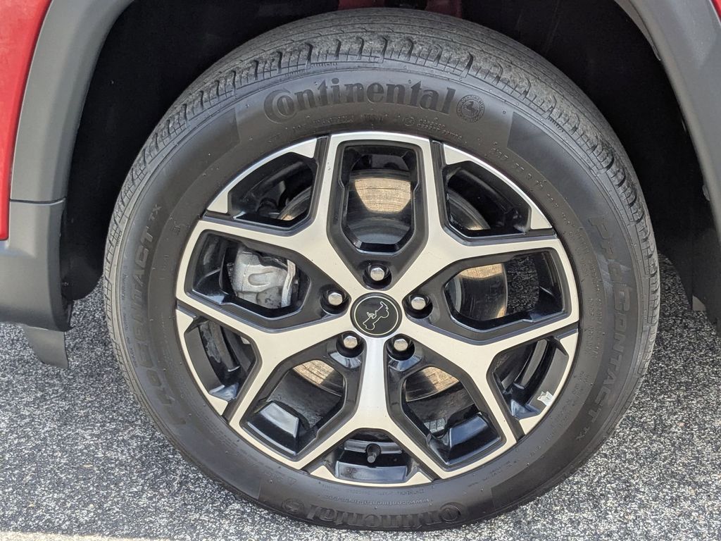 Thumbnail: 2025 Jeep Compass - 29