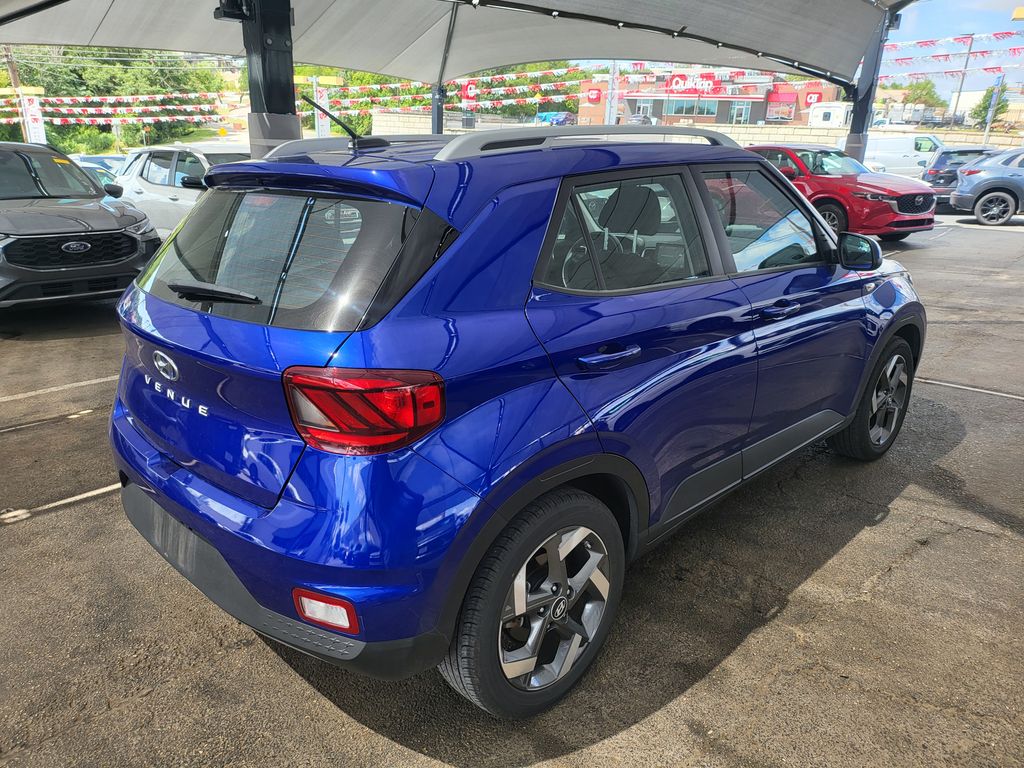 Thumbnail: 2025 Hyundai Venue - 8