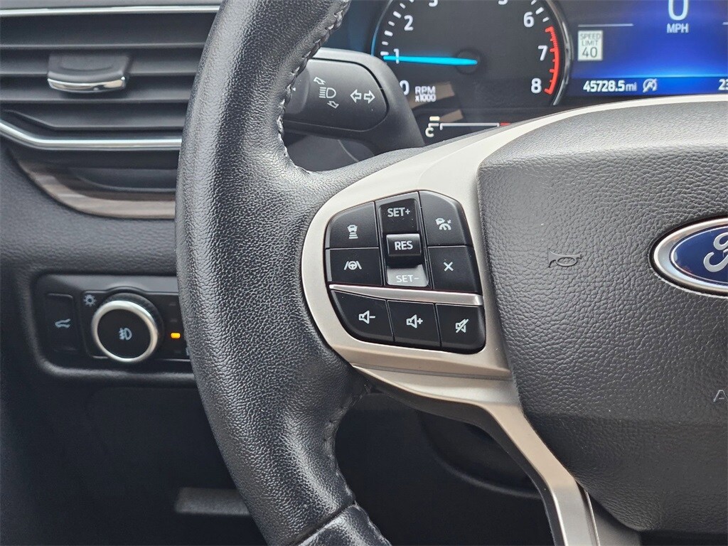 Thumbnail: 2023 Ford Explorer - 24