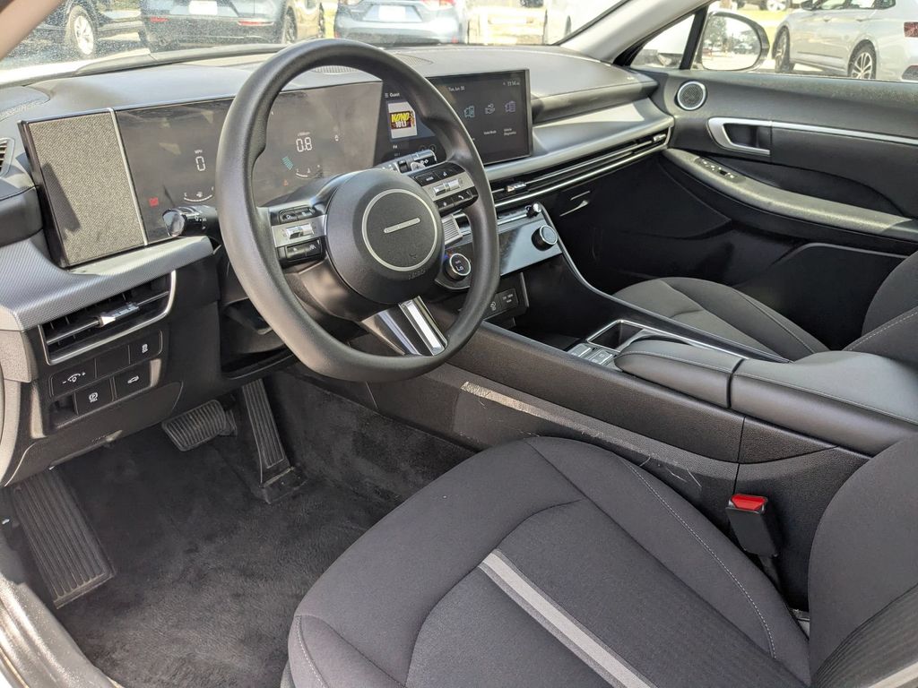 Thumbnail: 2025 Hyundai Sonata - 14
