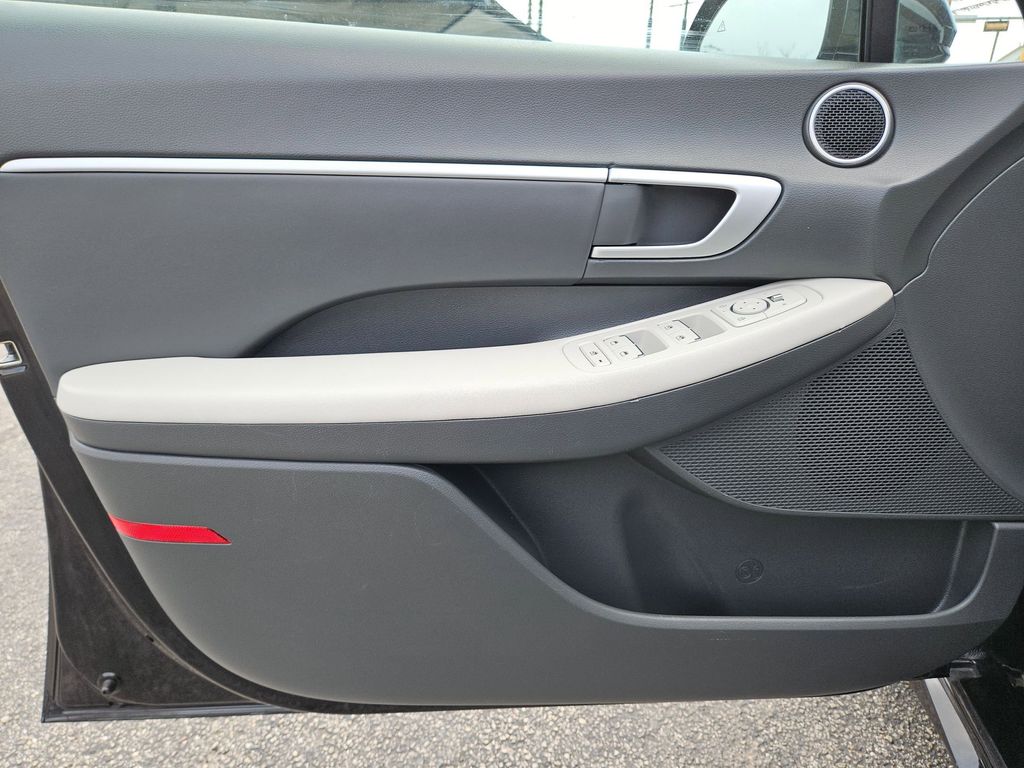 Thumbnail: 2025 Hyundai Sonata - 14
