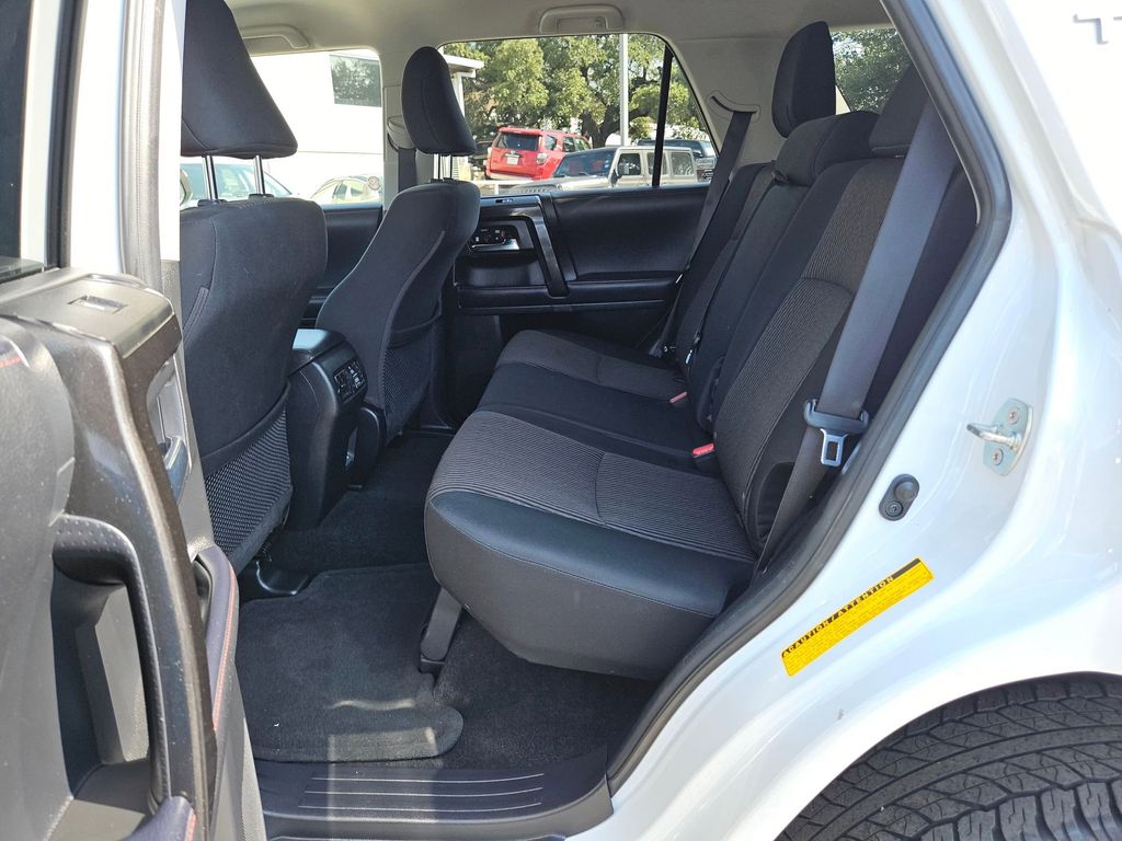 Thumbnail: 2024 Toyota 4Runner - 17