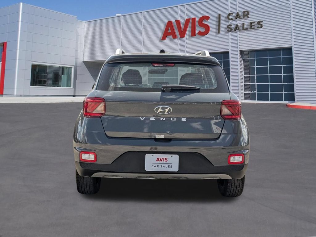 Thumbnail: 2025 Hyundai Venue - 5