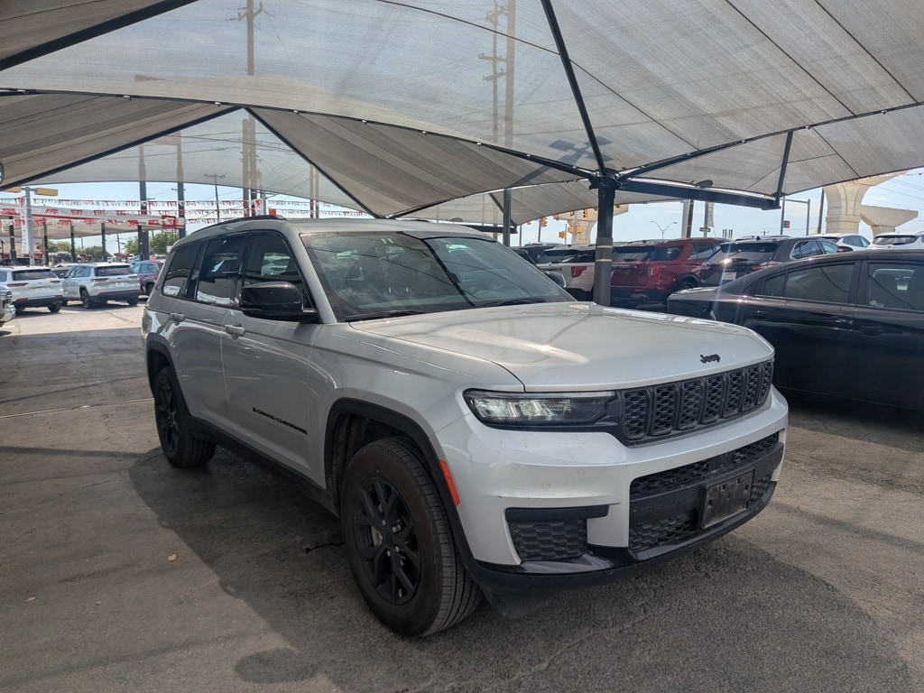 Thumbnail: 2024 Jeep Grand Cherokee L - 6