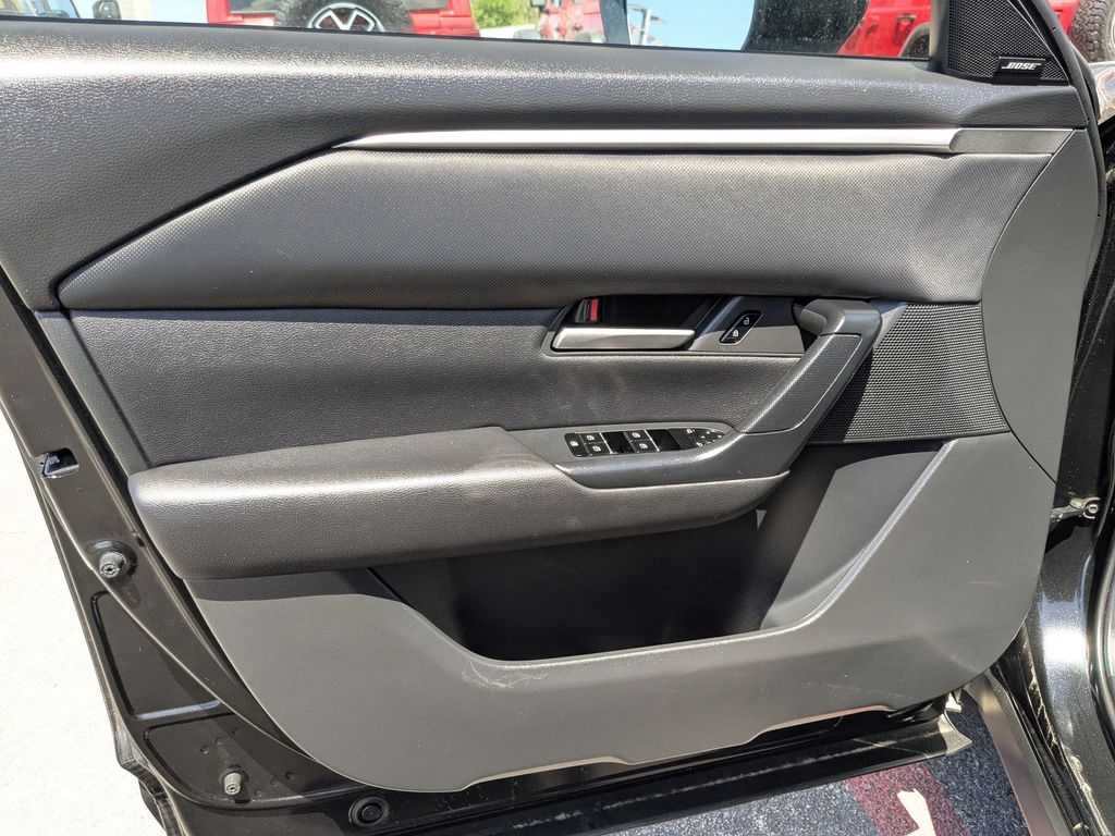 Thumbnail: 2025 Mazda CX-50 - 15