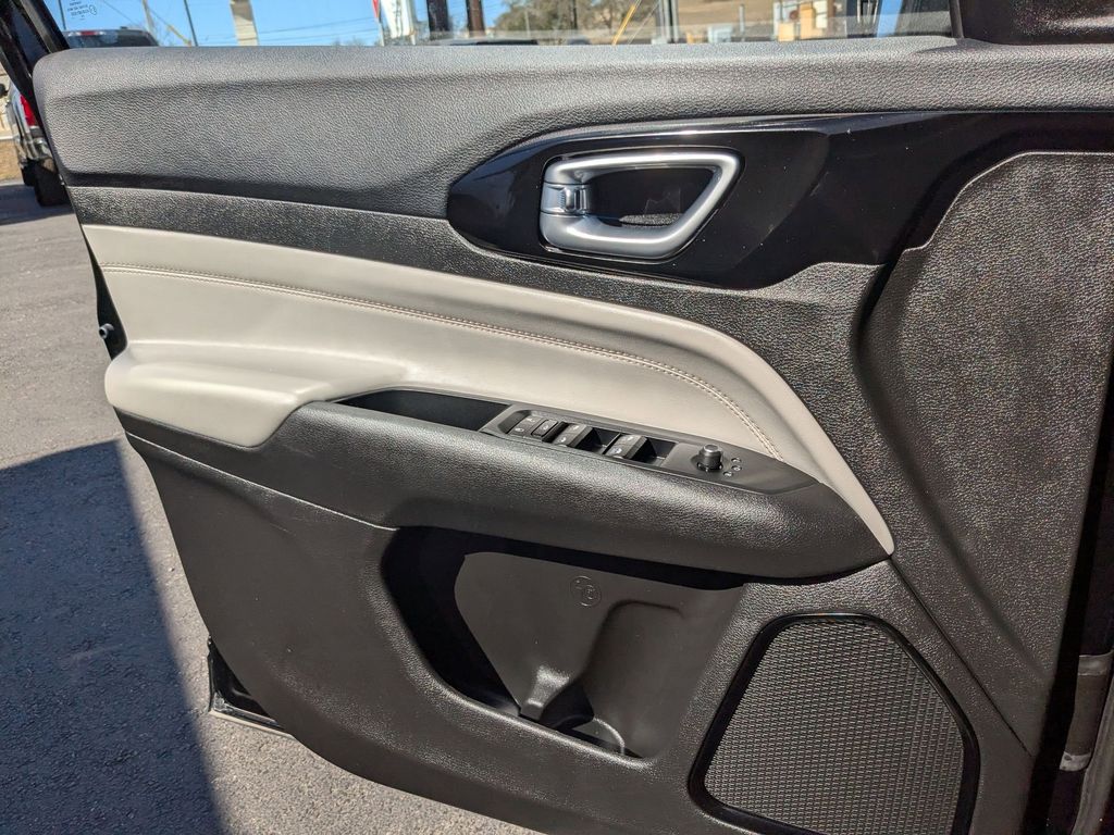 Thumbnail: 2025 Jeep Compass - 14