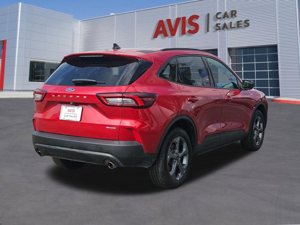 Thumbnail: 2025 Ford Escape - 6