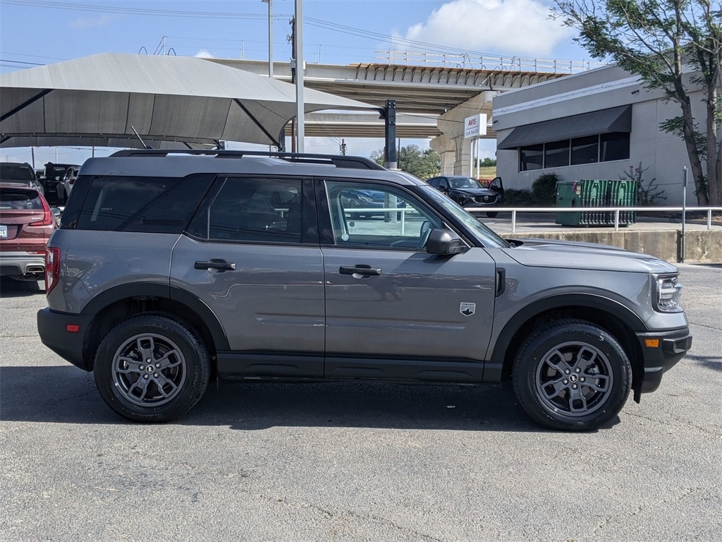 Thumbnail: 2024 Ford Bronco Sport - 4
