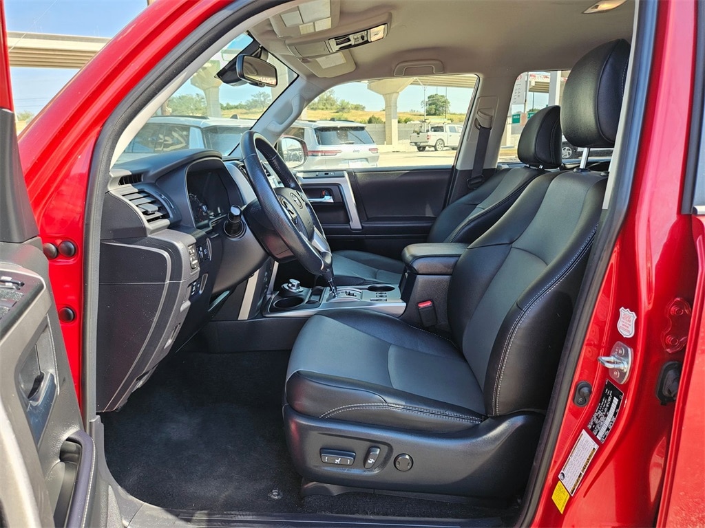 Thumbnail: 2024 Toyota 4Runner - 11