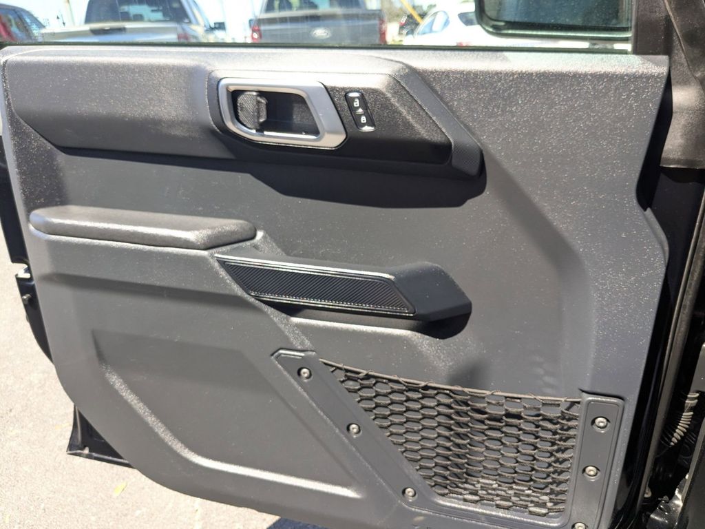 Thumbnail: 2025 Ford Bronco - 14