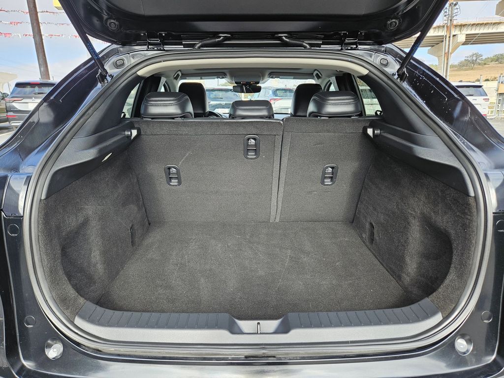 Thumbnail: 2025 Mazda CX-30 - 26